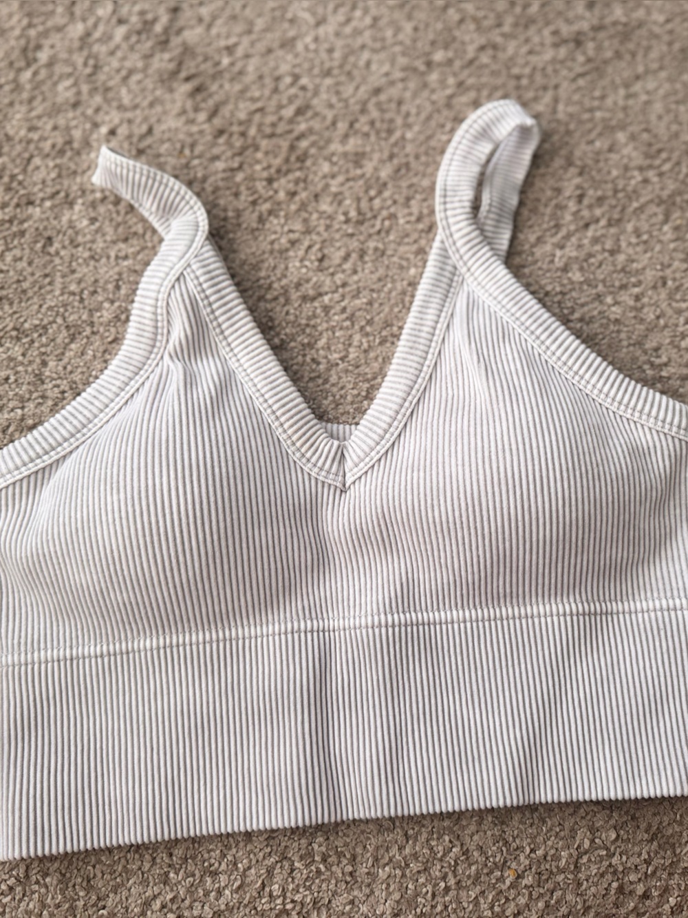 Seamless Ribbed V-Neck Bralette -